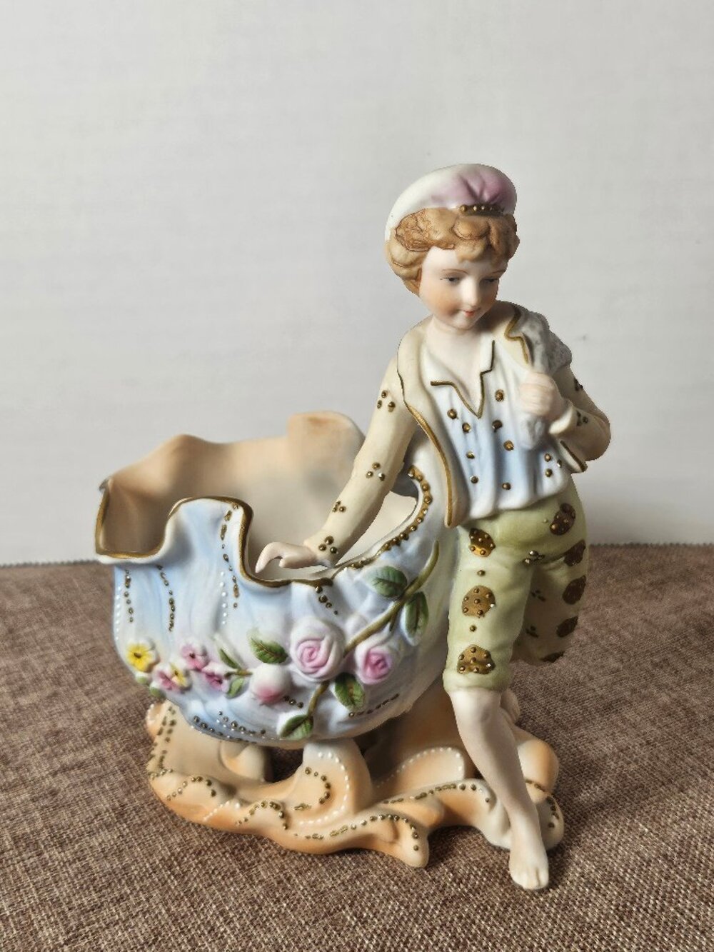 Vintage Ardalt Japan Porcelain Bisque Boy Vase Figurine Victorian Shell 6.5 "